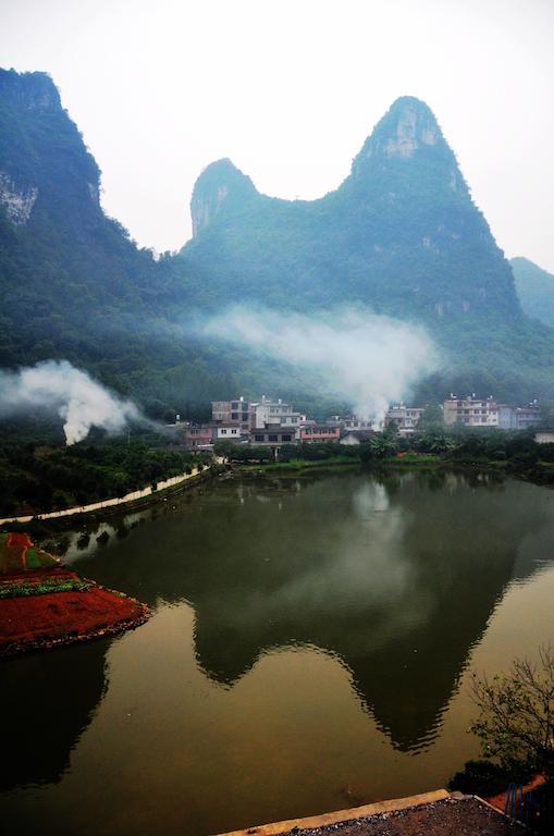 Yangshuo Peaceful Valley Retreat Hotel Esterno foto