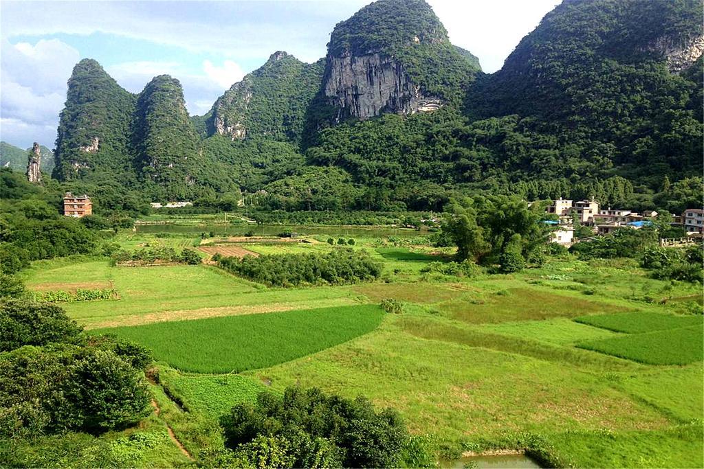 Yangshuo Peaceful Valley Retreat Hotel Esterno foto