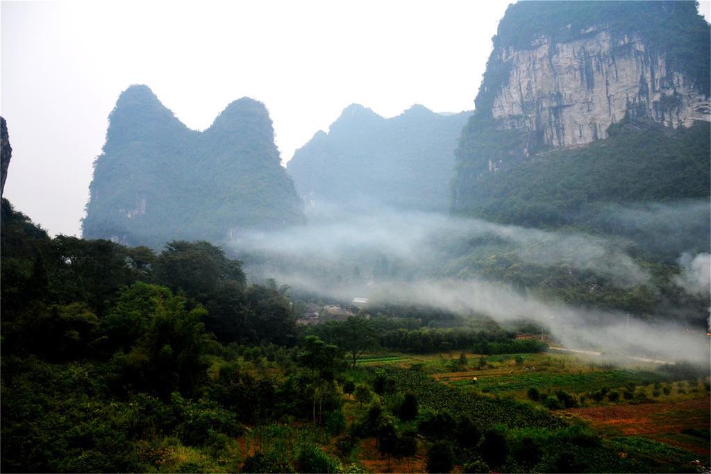 Yangshuo Peaceful Valley Retreat Hotel Esterno foto