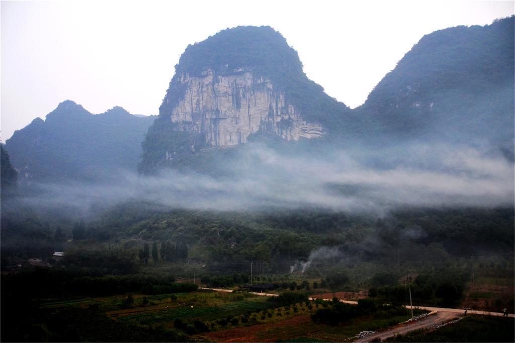 Yangshuo Peaceful Valley Retreat Hotel Esterno foto